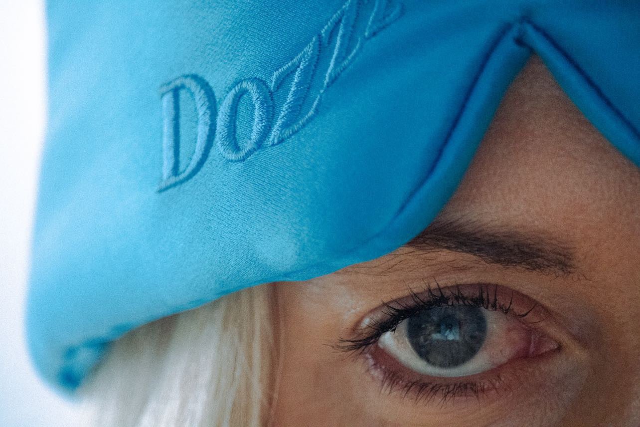 Why Total Darkness Is the Single Most Important Thing You Can Do for Your Sleep - Dozzz