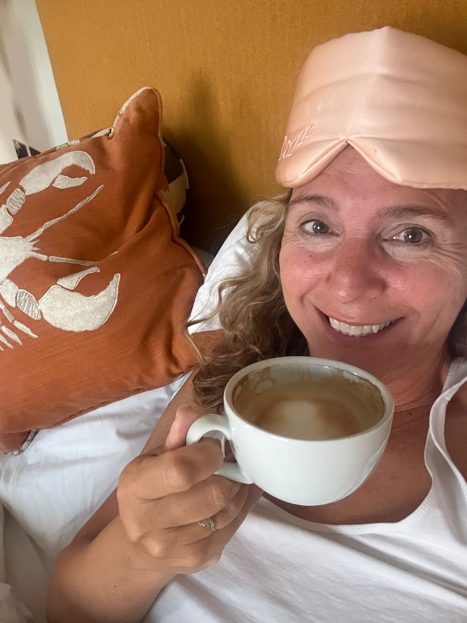 Luxury 22 Momme Mulberry Silk Eye Mask in Rose Pink