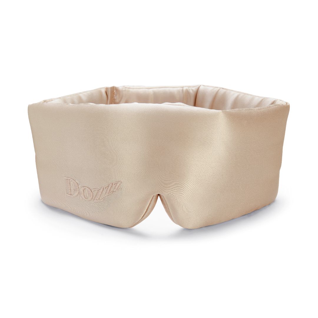 Luxury 22 Momme Mulberry Silk Eye Mask in Champagne