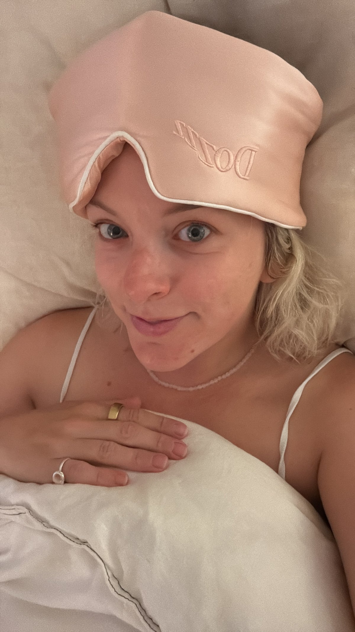 3D Mulberry Silk Eye Mask | 22 Momme | By Dozzz in Rose Pink