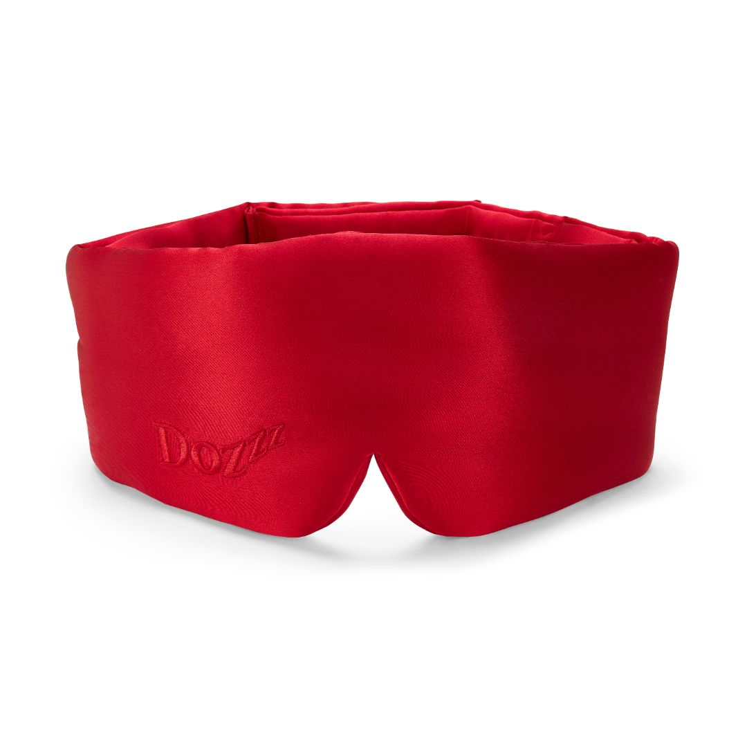 Luxury 22 Momme Mulberry Silk Eye Mask in True Red
