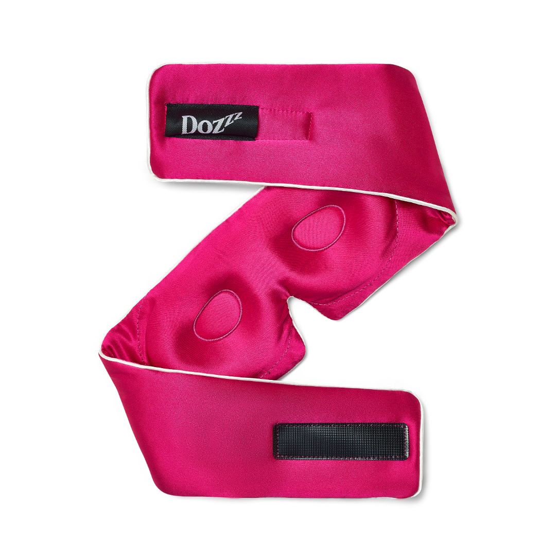 3D Mulberry Silk Eye Mask in Dark Fuchsia