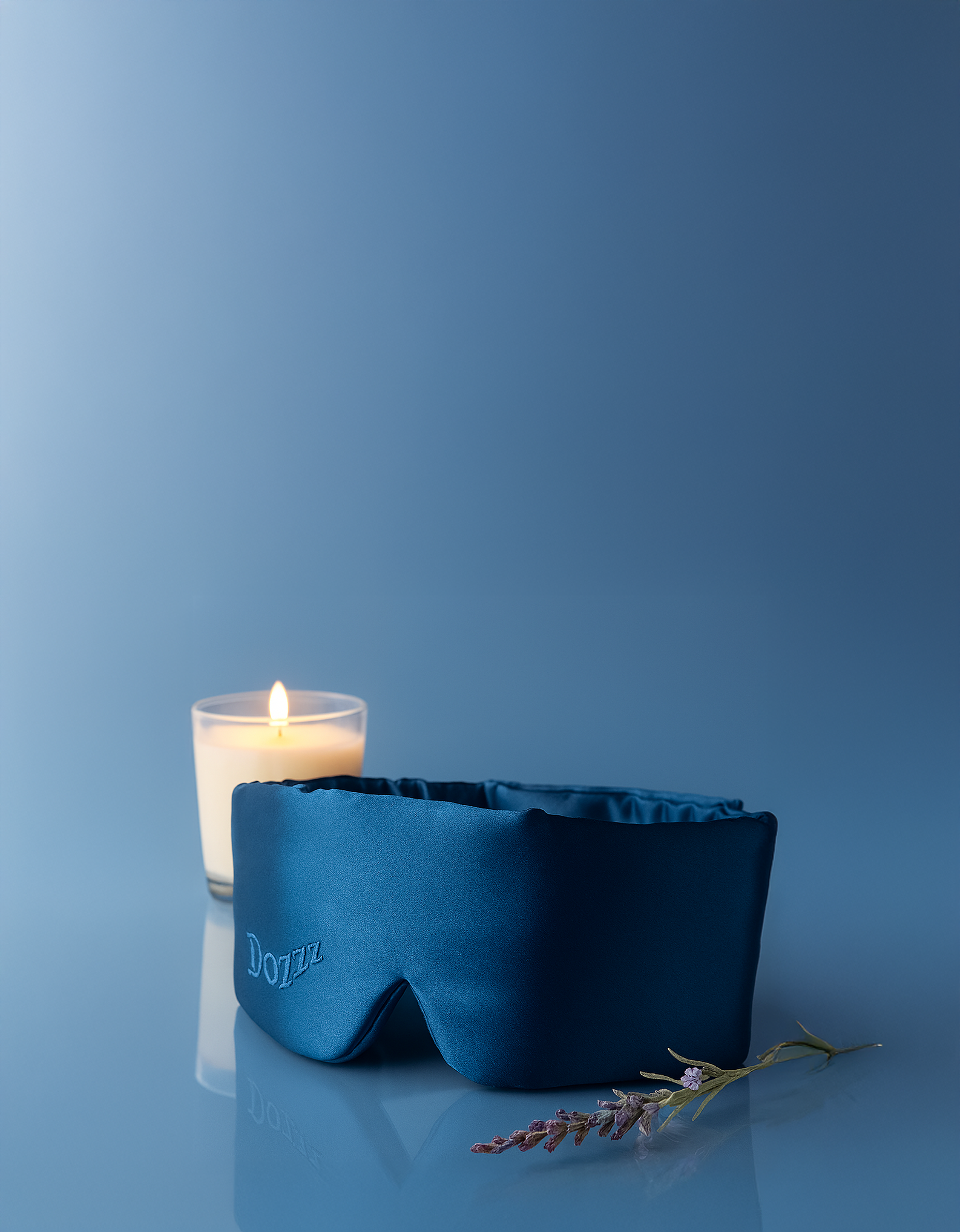 Luxury 22 Momme Mulberry Silk Eye Mask in Navy Blue