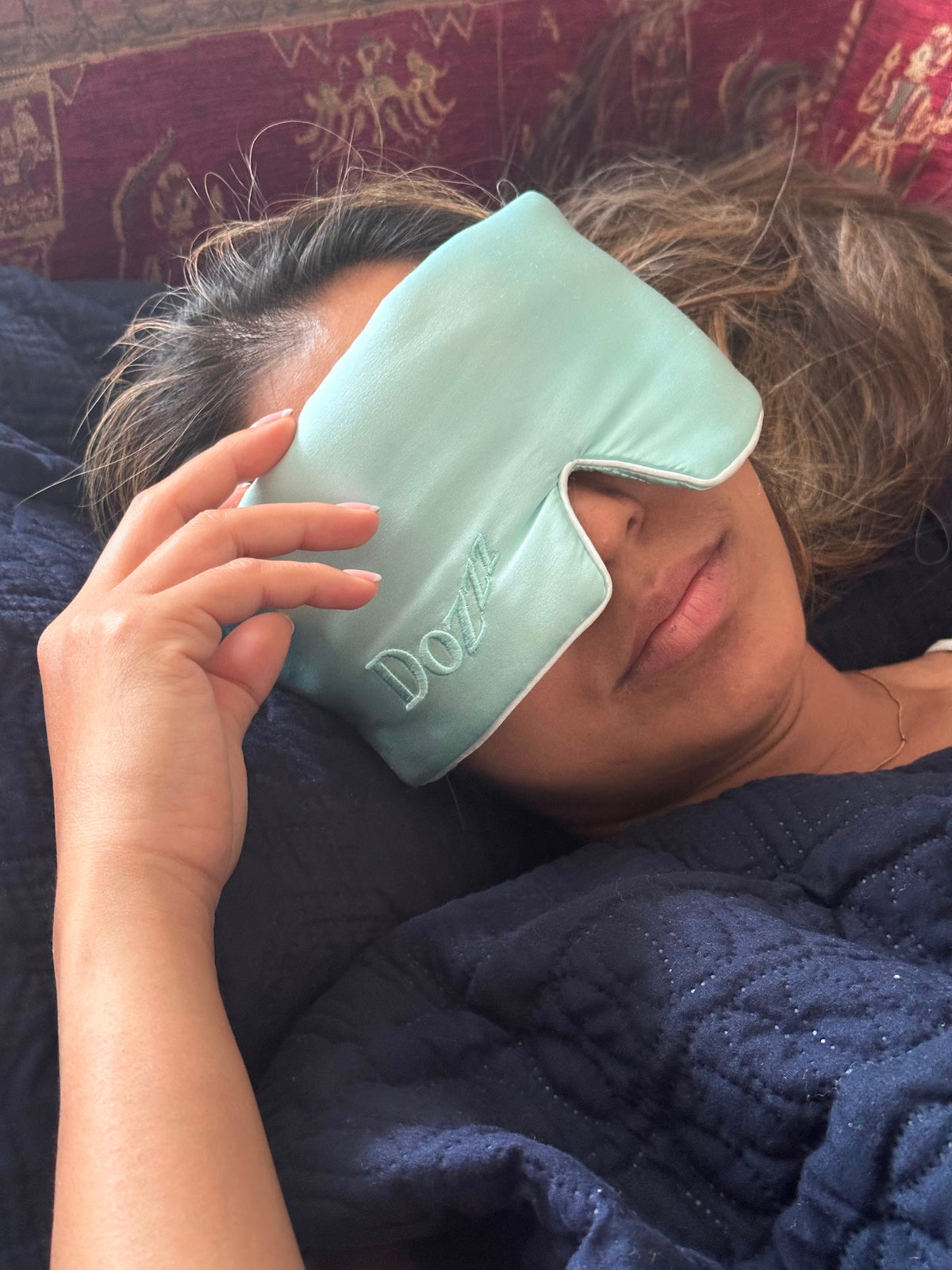 3D Mulberry Silk Eye Mask | 22 Momme | By Dozzz in Aqua Haze