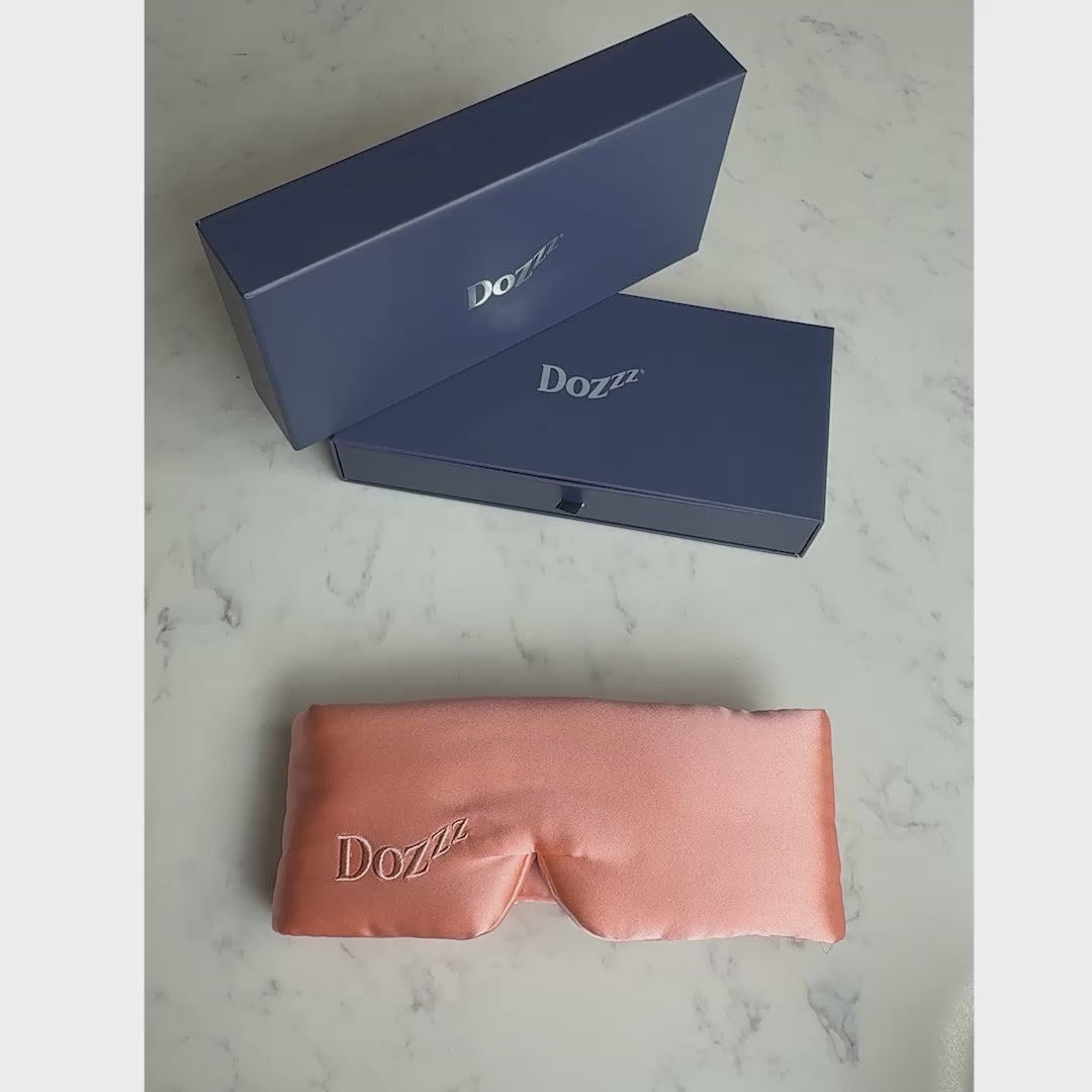 Luxury 22 Momme Mulberry Silk Eye Mask in Peach