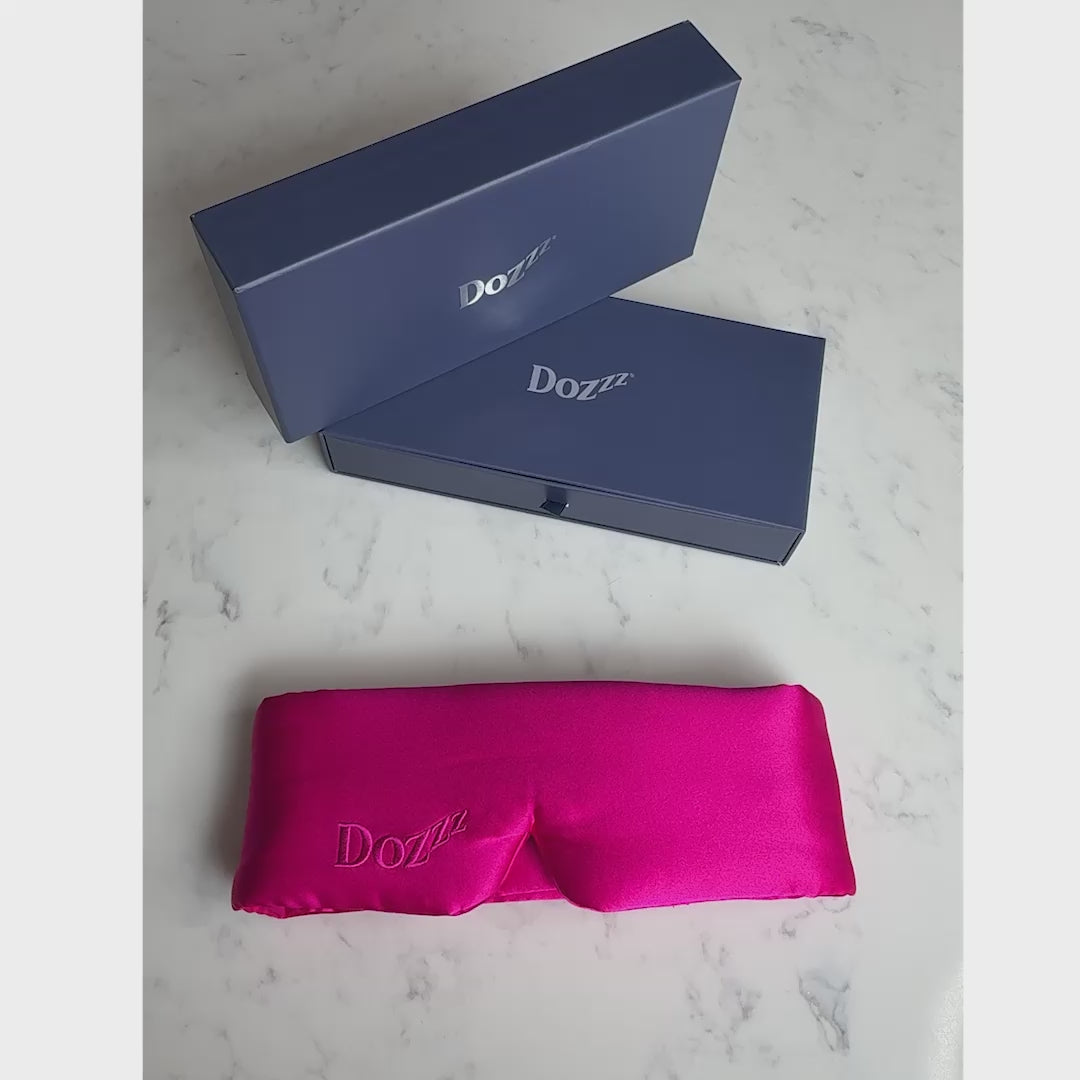 Luxury 22 Momme Mulberry Silk Eye Mask in Bright Fuchsia