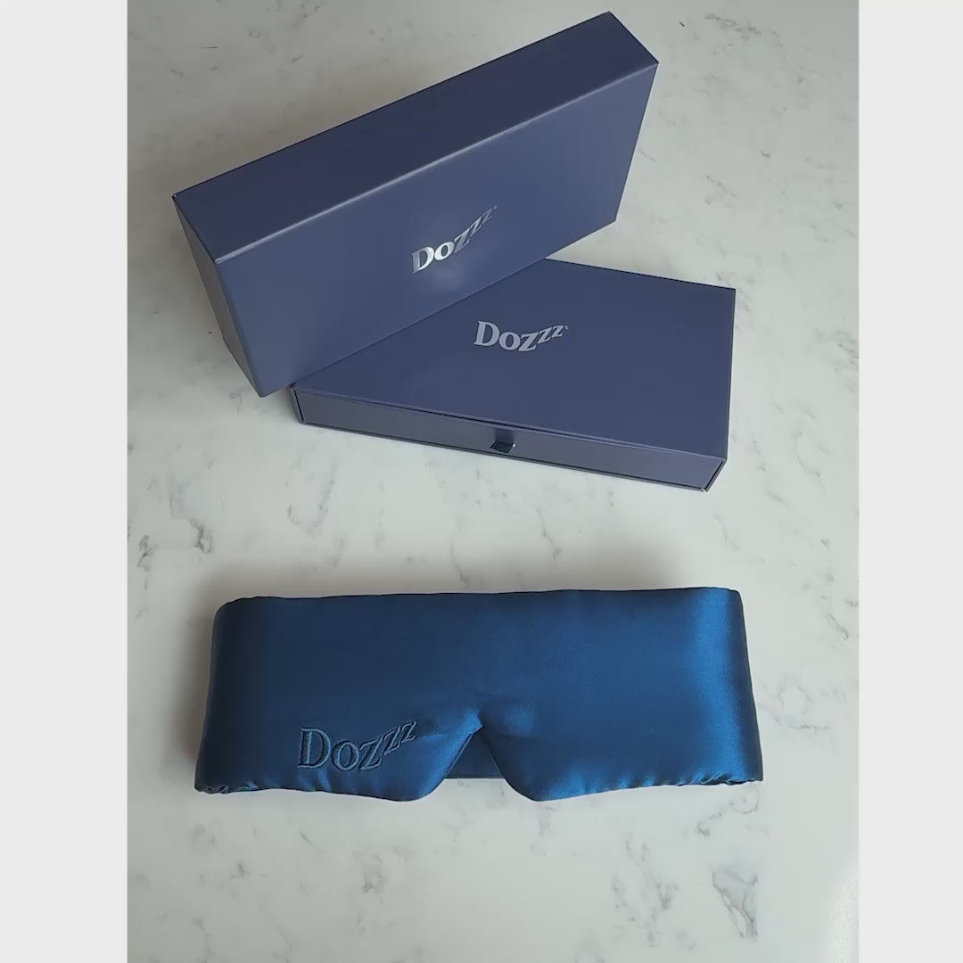Luxury 22 Momme Mulberry Silk Eye Mask in Navy Blue