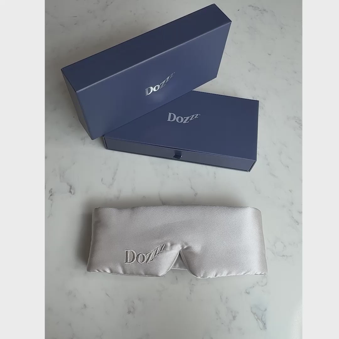 Luxury 22 Momme Mulberry Silk Eye Mask in Glacier Grey